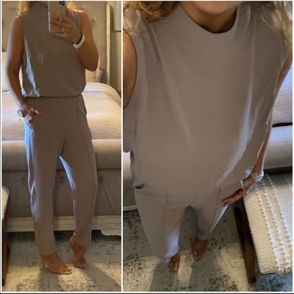 New🍁Beautiful back button blousy top - Picture 3 of 7